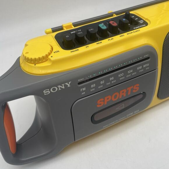Vintage Sony Sports CFM-104 Yellow Boombox AM/FM Radio Cassette Tested Unit only - Picture 3 of 9